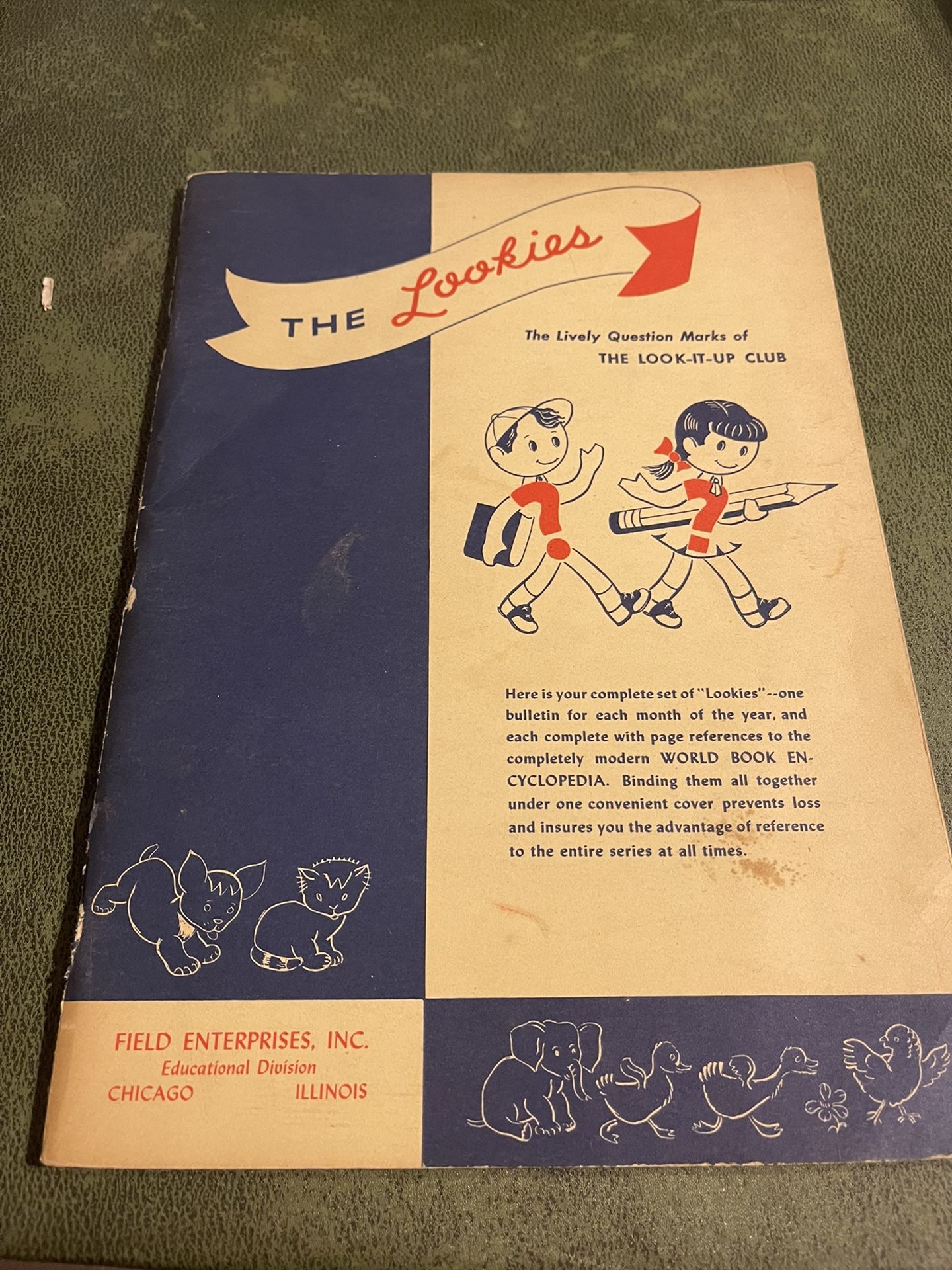 1954 The Lookies The Look It Up Club World Book Encyclopedia Book Booklet