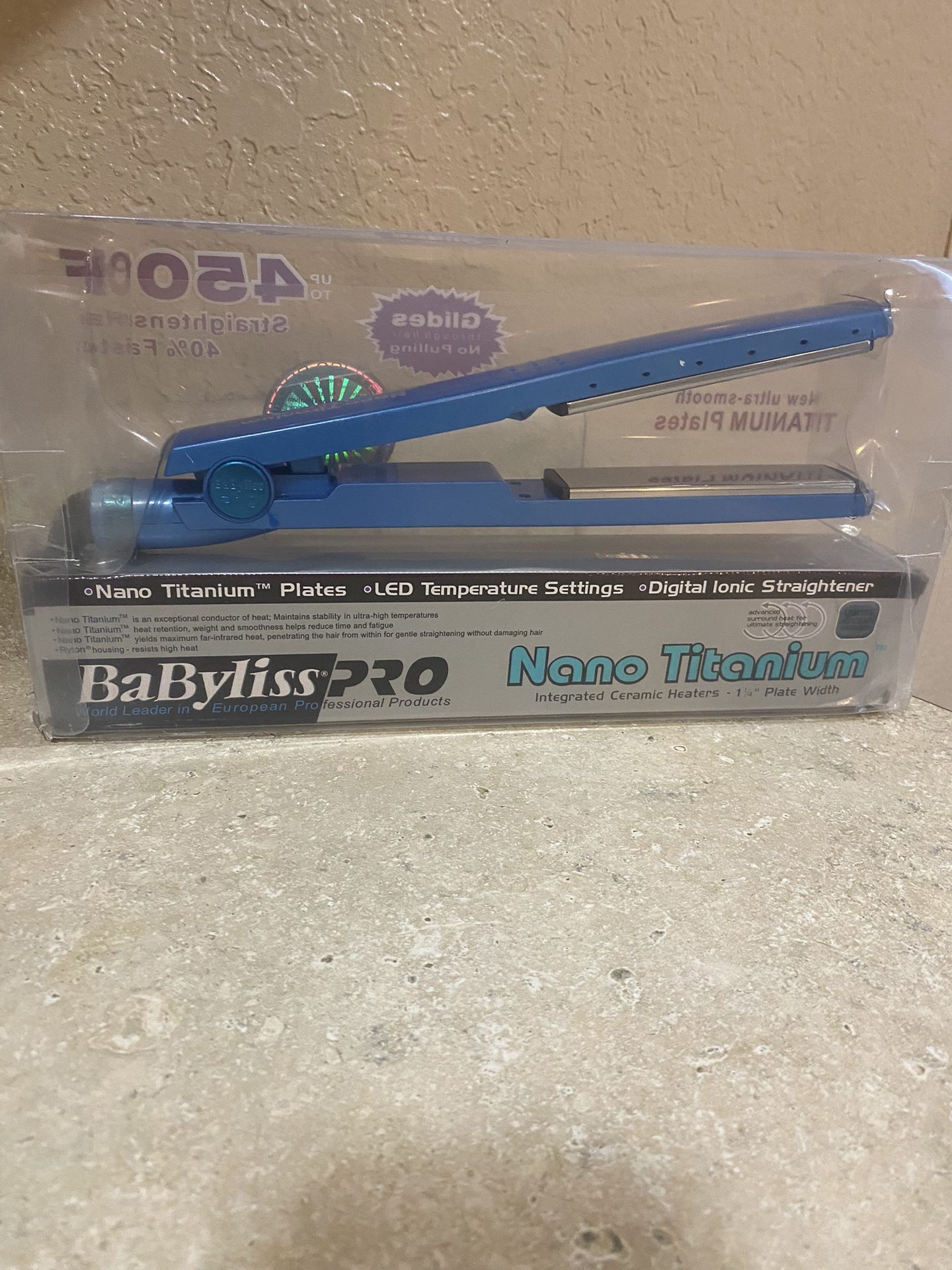 Babybliss Pro Flat Iron 1 1/4 Plate Wide