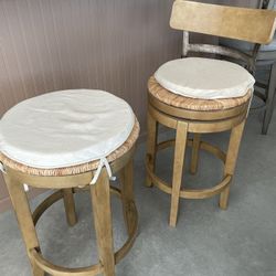 2pcs High-Quality Bar Stools