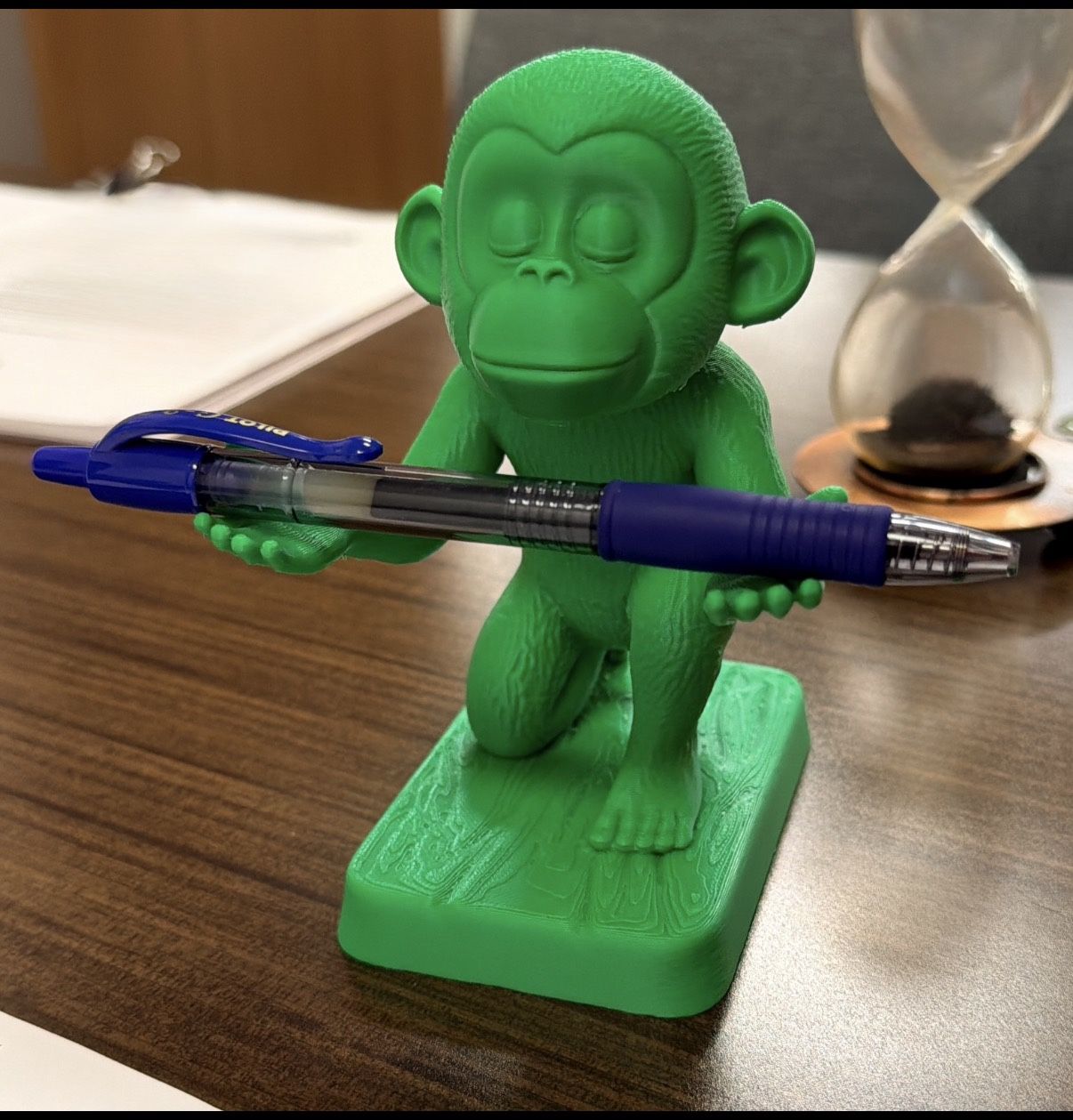 Monkey Pen Holder