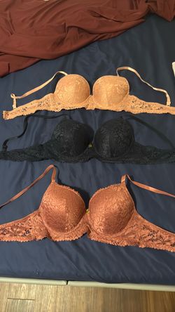 3 Lace Bras – Black, Nude & Peach – Women’s