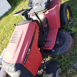 Riding lawn mower 42-in read ad Yes Still Available
