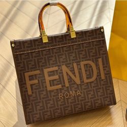 Big Leather fendi Bag