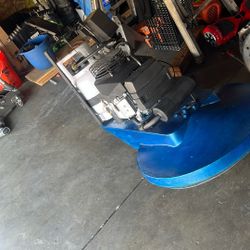 Floor industrial buffer