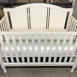 Infant/toddler Bed