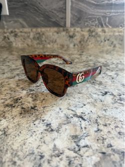 Sunglasses 😎