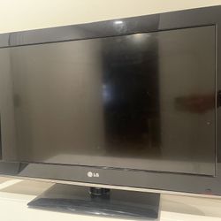 LG Television 