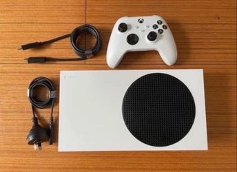 🎮 Xbox Series S + White Series S Controller – Tested & Working