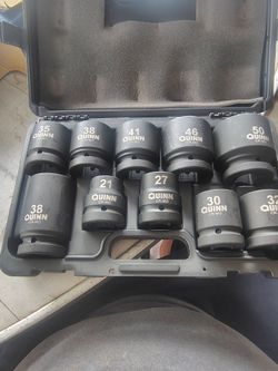 Impact socket set