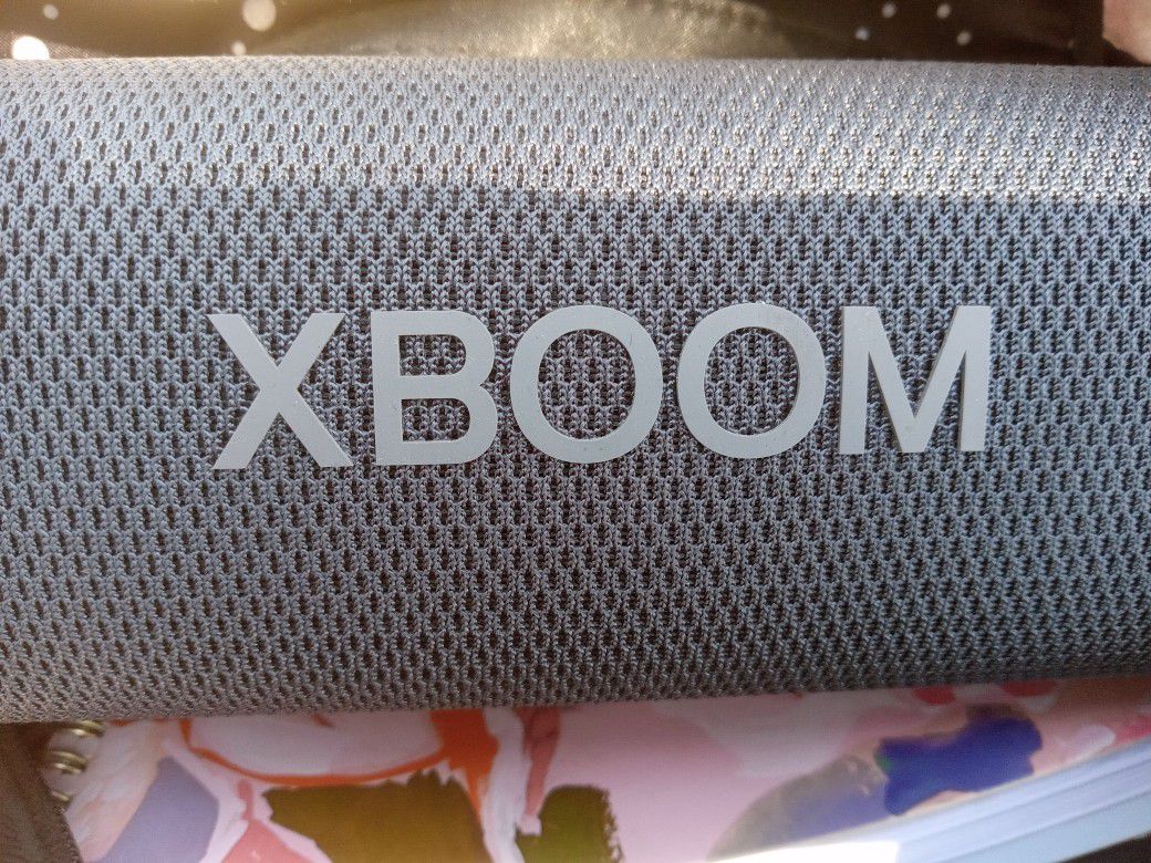 LG XBOOM GO PORTABLE BT SPEAKER