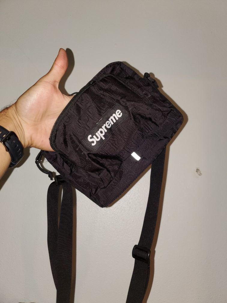 Supreme s/s 19 shoulder bag