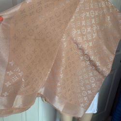 Louis Vuitton Large Rose Beige Scarf 