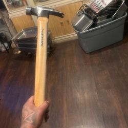 Husky Hammer 