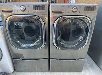 LG. WASHER AND GAS DRYER