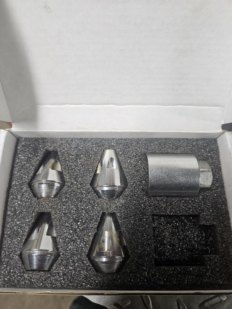 Advanced Wheel Locks