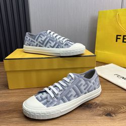 Fendi Shoes With Box New 