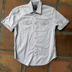 Men's Medium American Rag Short Sleeve Button Up 