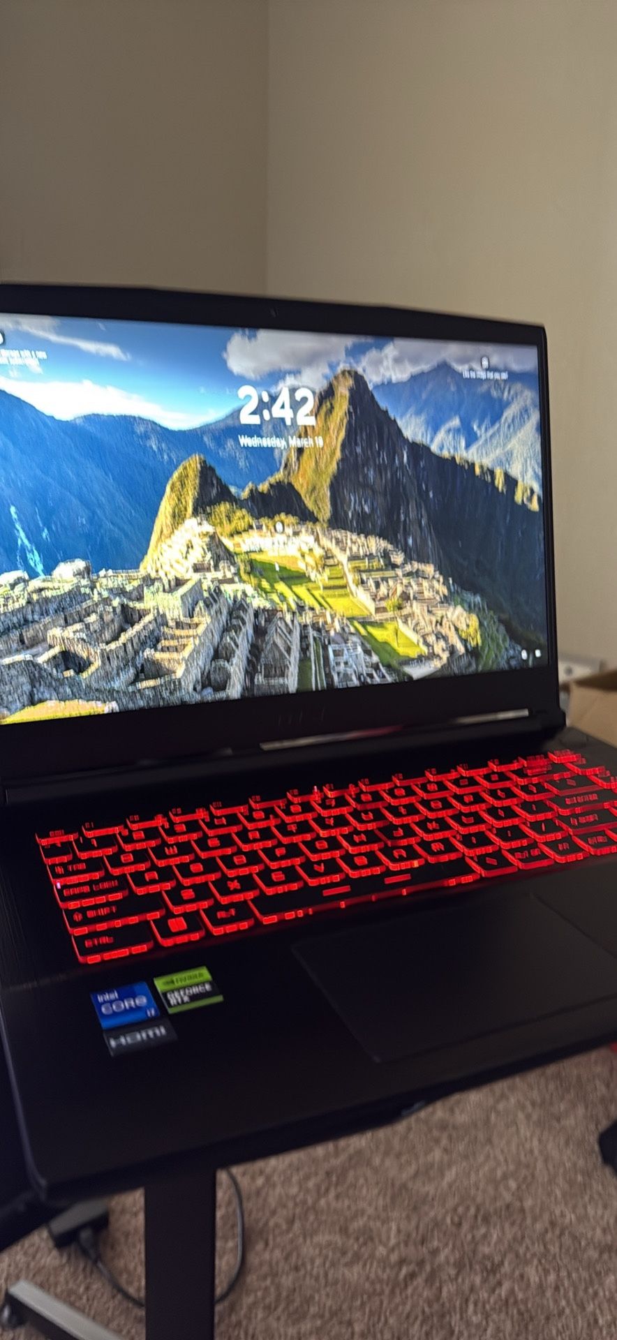MSI GF63 Thin 11UC 16GB RAM, i7-11800H, RTX 3050