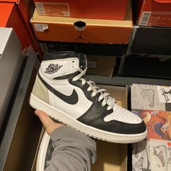 Jordan Bleached Coral High 1s size 11 USED