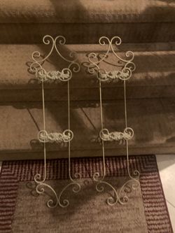 2 Metal Vintage Plate Hangers 