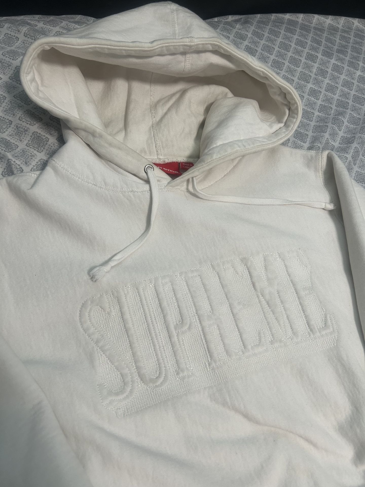 Crème supreme hoodie