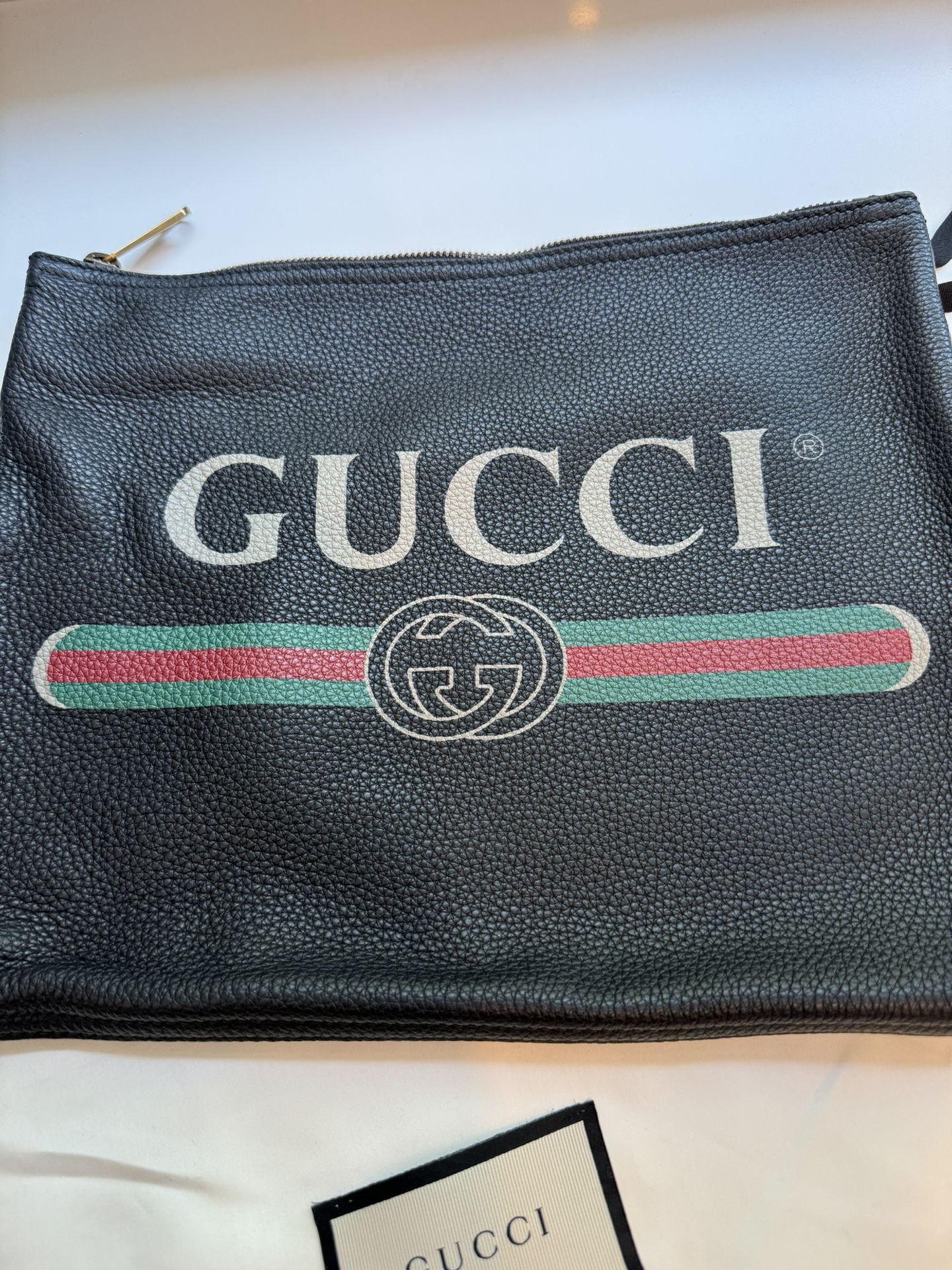 Gucci Pebbled Calfskin Medium Logo Portfolio Clutch