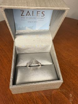 Zales Ring