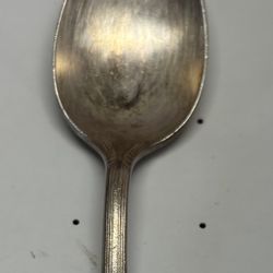 Vintage Wm Rogers IS Silverplate Spoon