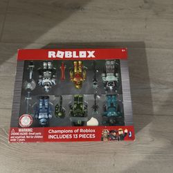 CHAMPIONS OF ROBLOX  Action Figures 