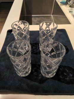 Drinking water glasses