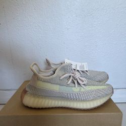 Yeezy 350 citrin non reflective sz 5