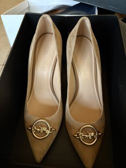 Women’s Shoes 