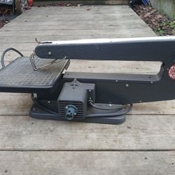 vintage Dremel Moto-Shop Scroll Saw,
Model 57-2 (Series 3