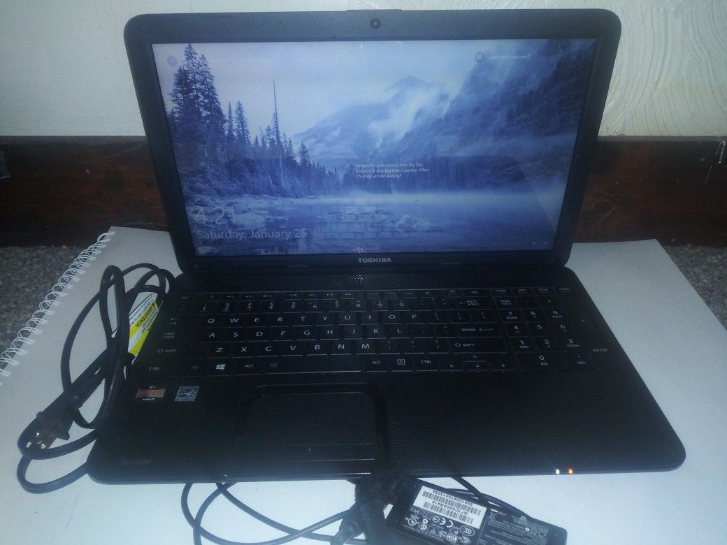 Toshiba satellite laptop computer