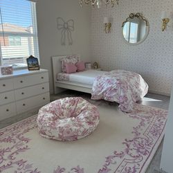 Brand new never slept in twin bed with comes with mattress and box spring must sell retails $600