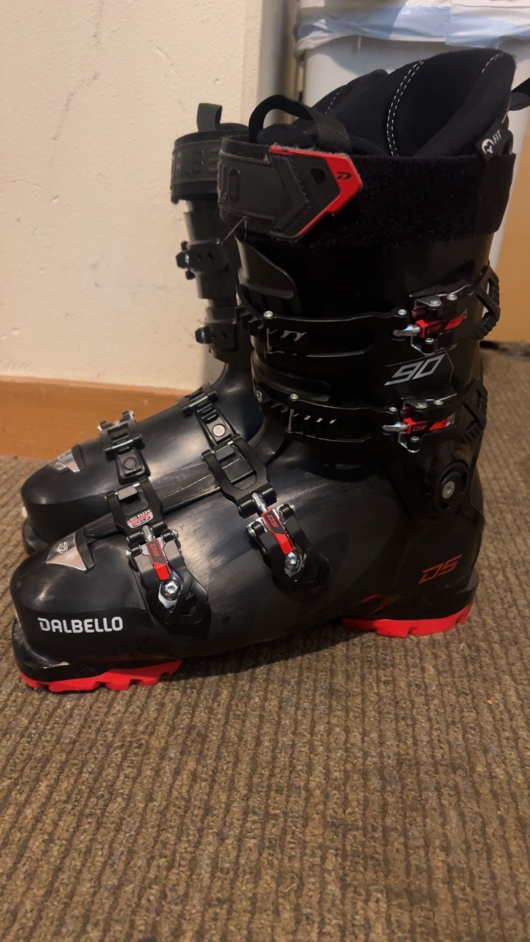 2021 Dalbello Ax Ds 90’s Size 29.5