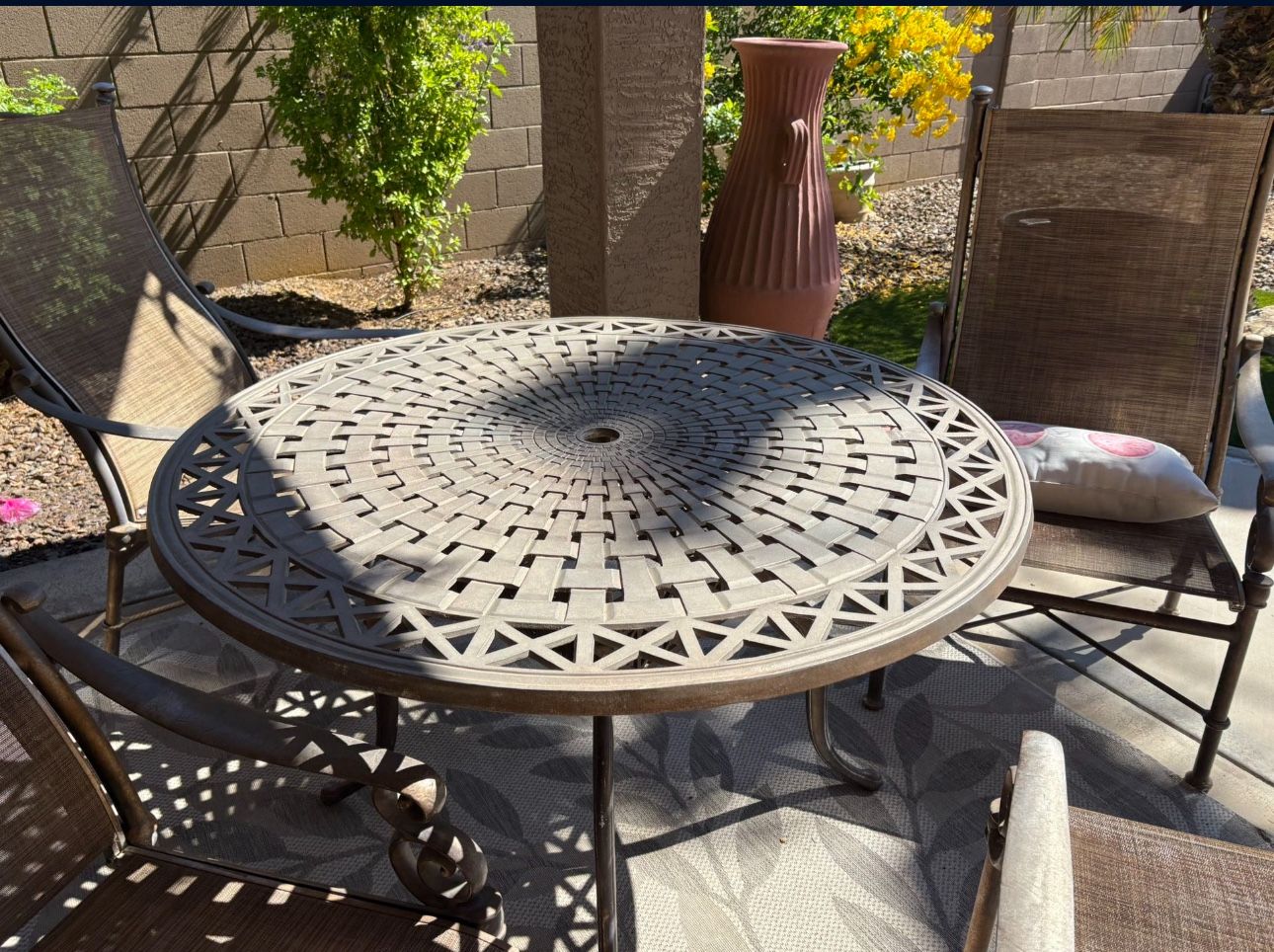 Patio Furniture $250