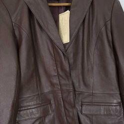 genuine leather jacket. size 4