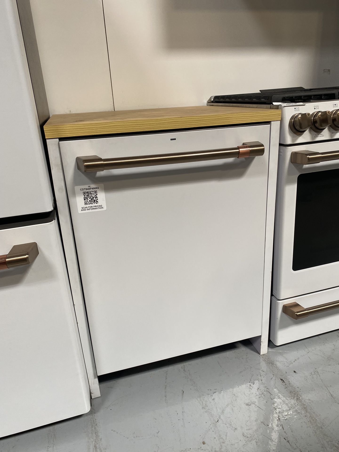 Matte White Dishwasher With Sanitize & Ultra Wash & Dry
