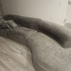 Curved Sectional