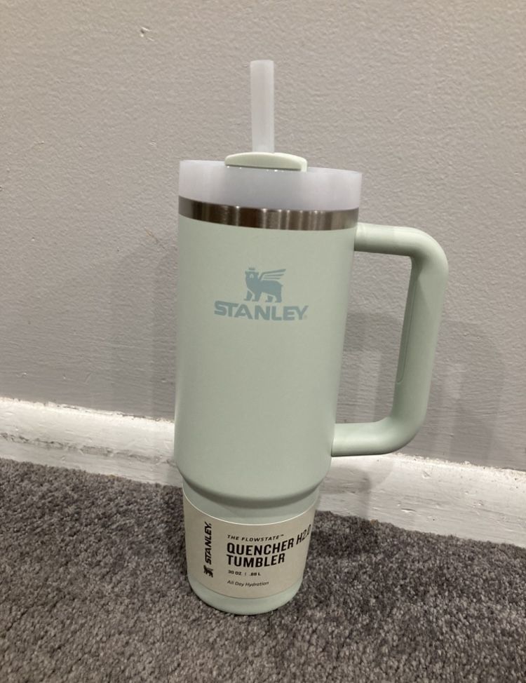 Stanley Quencher Cup Mist 30 oz Brand New