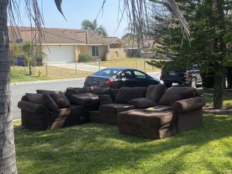 Couches Set