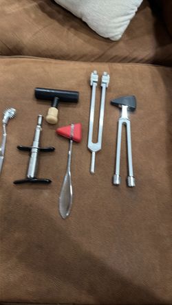 CHIROPRACTIC MEDICAL TOOLS