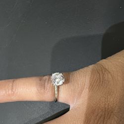 14k Engagement Ring ! 