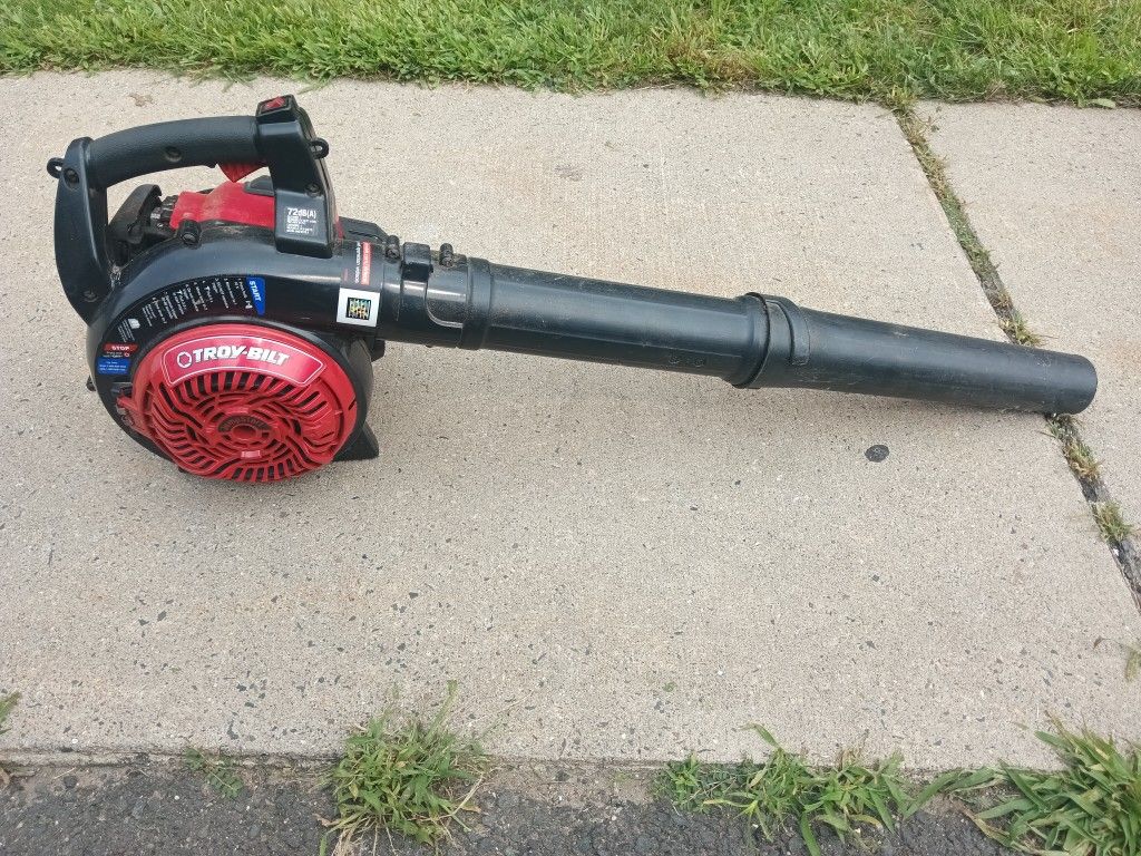 4 Cycle Leaf Blower