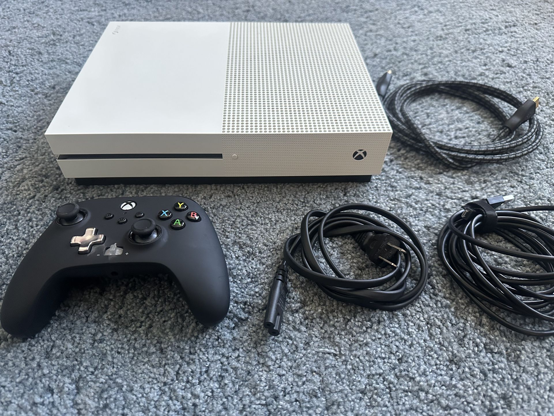 Xbox One S