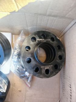 Ecs tuning 17.5mm set of 4 spacers with hardware