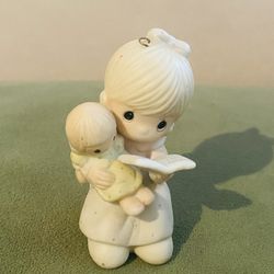 Vintage Precious Moments Figurine/ Ornament 