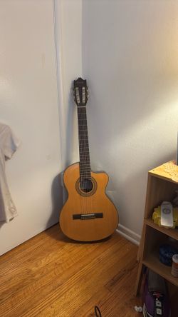 Ibanez Acoustic / Electric guitar