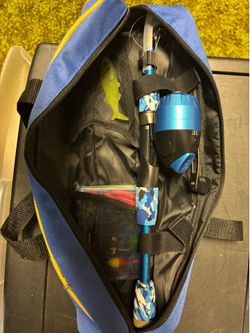 Kids Fishing pole w/Bag and fishing kit